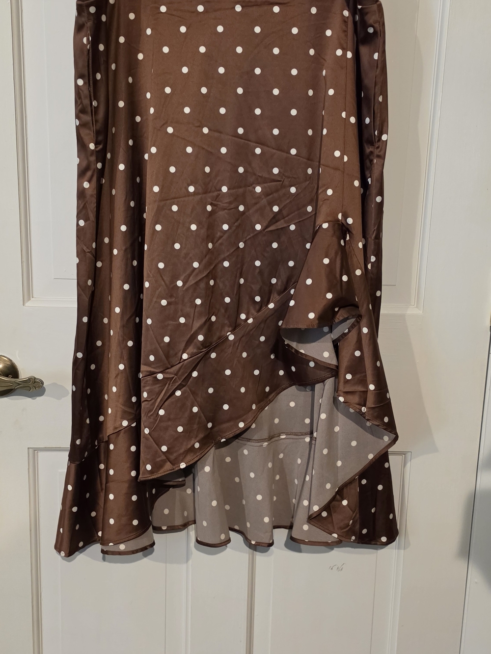 Torrid NWT Brown  Satin Polka Dot High Low Ruffle Midi Skirt Pockets Size 2
